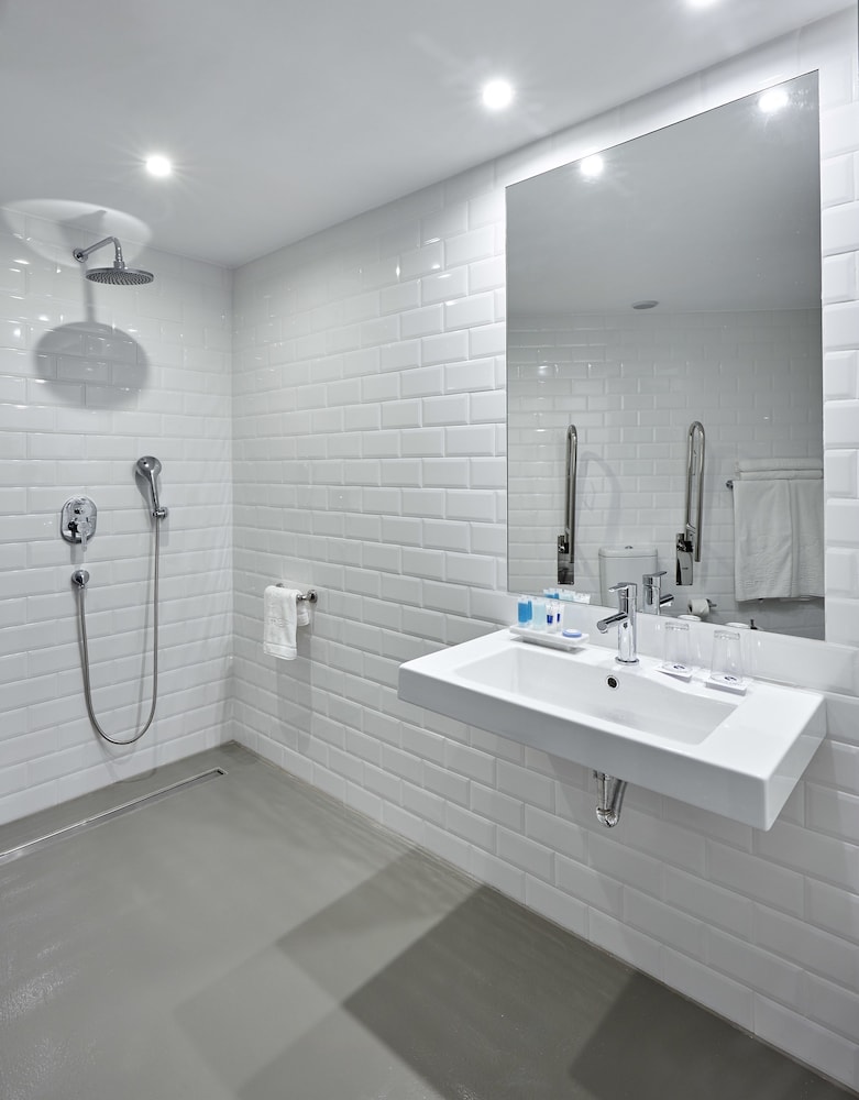Hotel Delamar - Adults Only — Hotel rooms in Lloret de Mar, Catalonia