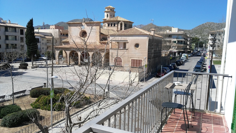 Hoposa Cultural Boutique — Attractions in the area in Puerto Pollensa, Balearic Islands