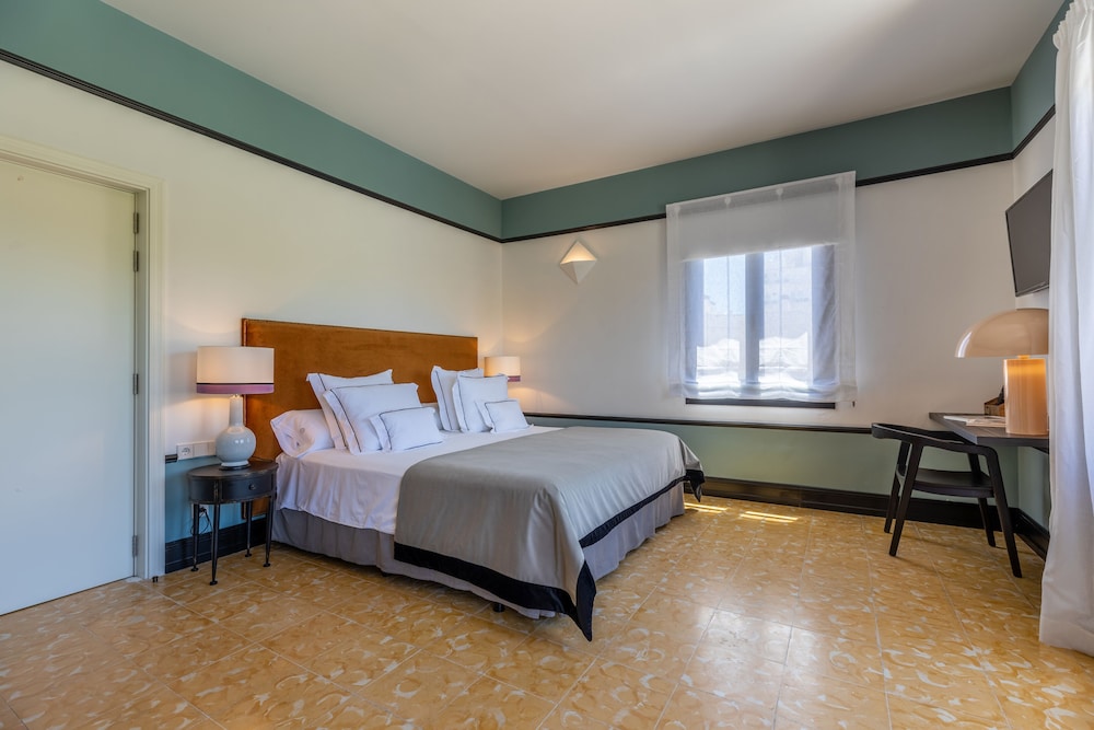 Hoposa Cultural Boutique — Hotel rooms in Puerto Pollensa, Balearic Islands