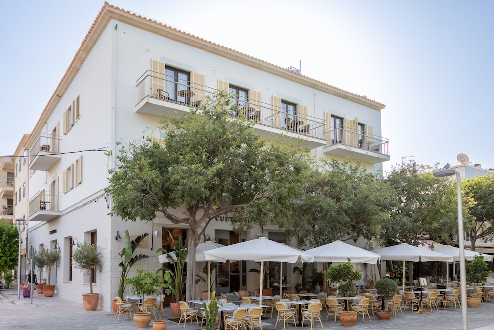 Hoposa Cultural Boutique — Hotel building in Puerto Pollensa, Balearic Islands