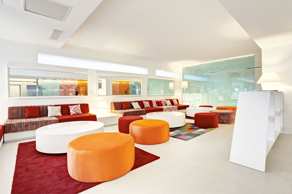 Grupotel Ibiza Beach Resort - Adults Only — Hotel rooms in Portinatx, Balearic Islands