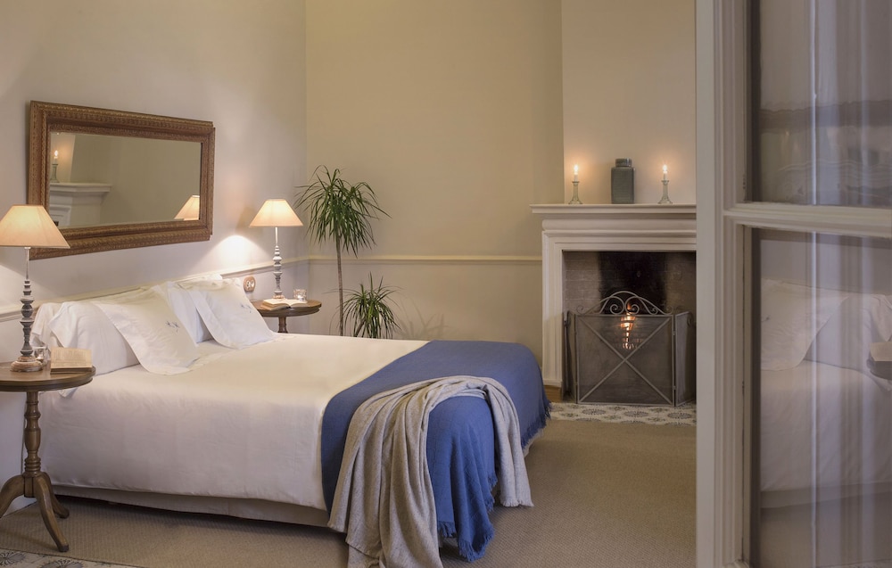 Jardí de ses Bruixes Boutique Hotel — Hotel rooms in Mahon, Balearic Islands