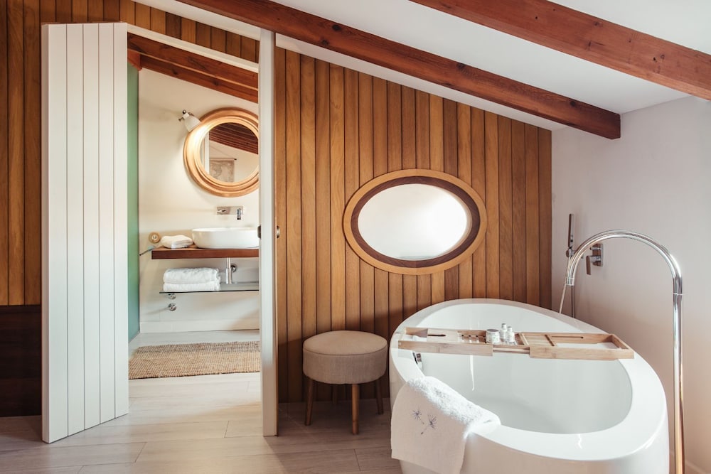 Jardí de ses Bruixes Boutique Hotel — Hotel rooms in Mahon, Balearic Islands
