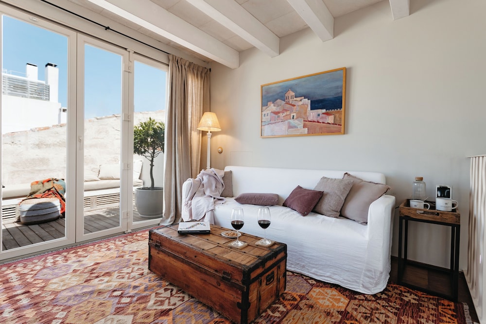 Jardí de ses Bruixes Boutique Hotel — Hotel rooms in Mahon, Balearic Islands