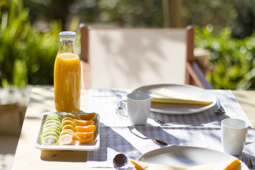 Can Cota Suites & Spa - Turismo de interior — Restaurant & bars in Selva, Balearic Islands