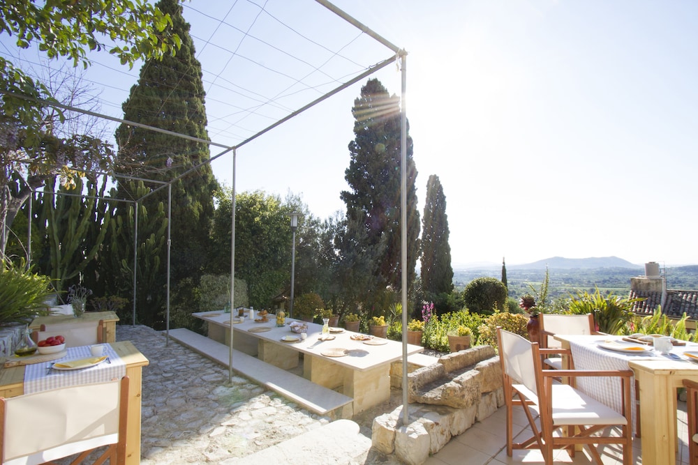 Can Cota Suites & Spa - Turismo de interior — Restaurant & bars in Selva, Balearic Islands