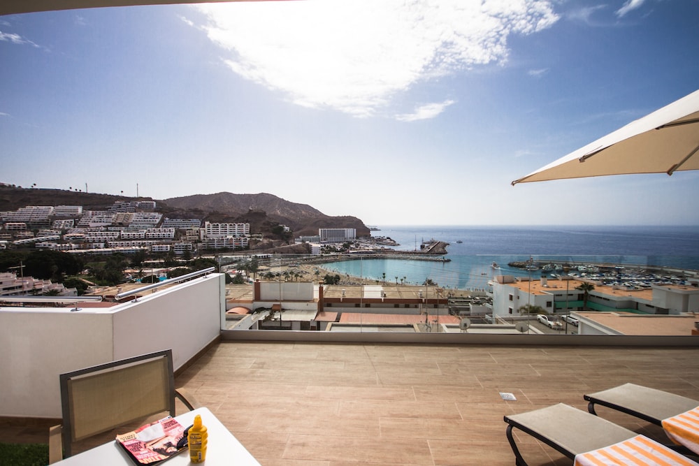 IG Nachosol Premium Apartments by Servatur - Adults Only — Hotel rooms in Puerto Rico, Canary Islands