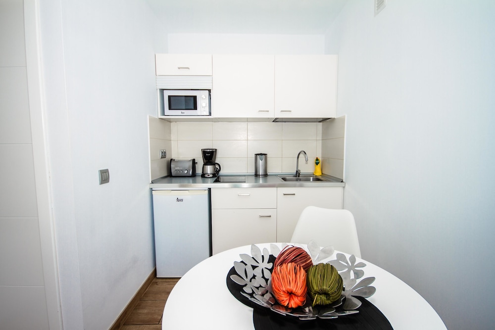 IG Nachosol Premium Apartments by Servatur - Adults Only — Hotel rooms in Puerto Rico, Canary Islands