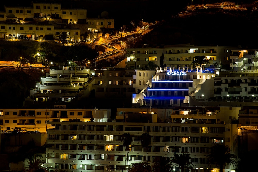 IG Nachosol Premium Apartments by Servatur - Adults Only — Hotel building in Puerto Rico, Canary Islands