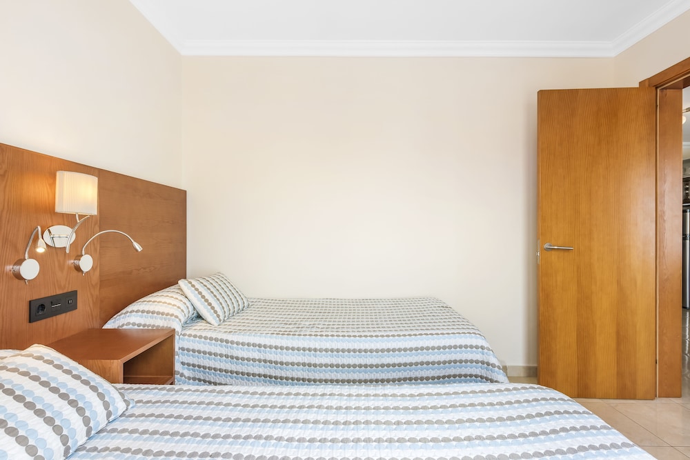Las Adelfas — Hotel rooms in Puerto del Carmen, Canary Islands