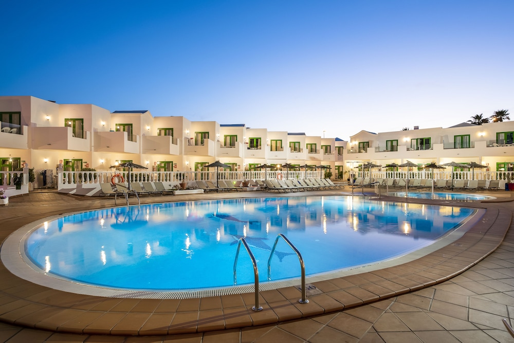 Las Adelfas — Swimming pool in Puerto del Carmen, Canary Islands
