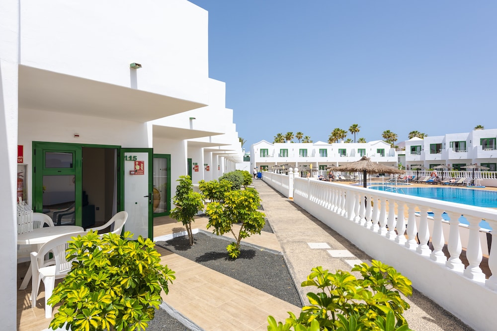 Las Adelfas — Hotel building in Puerto del Carmen, Canary Islands
