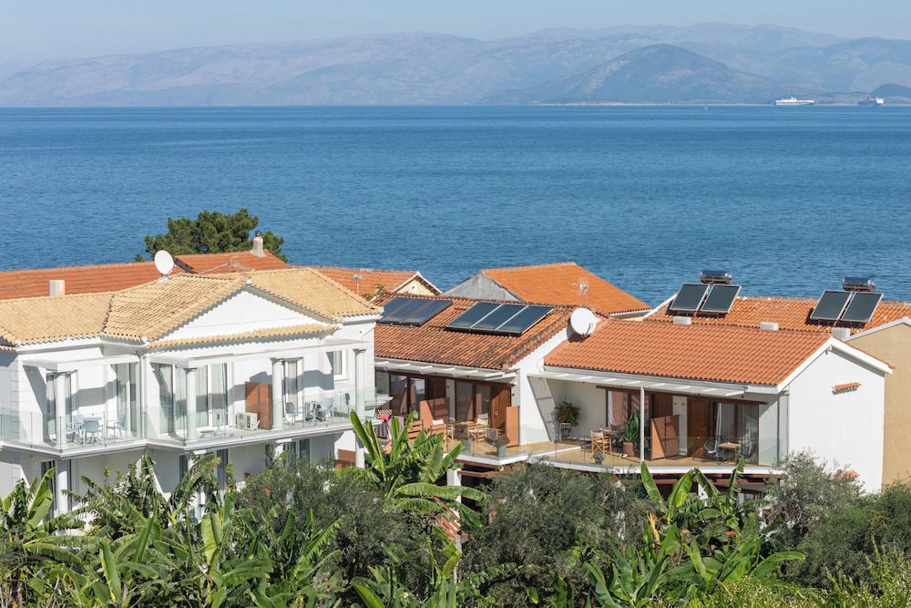 Ekati Ayla — Hotel building in Lefkimmi (Corfu), Ionian Islands