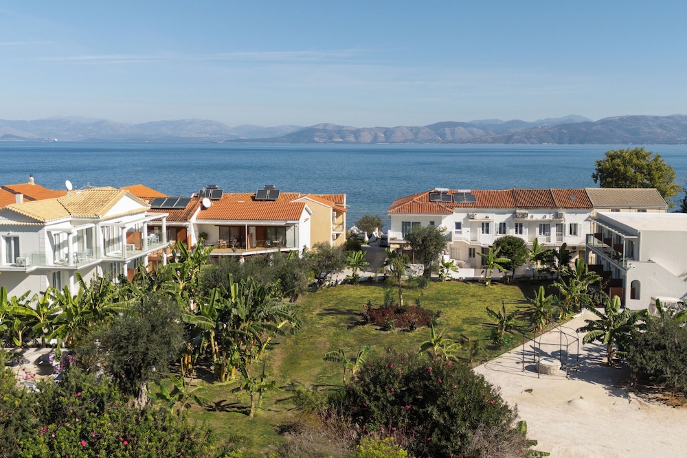 Ekati Ayla — Hotel building in Lefkimmi (Corfu), Ionian Islands