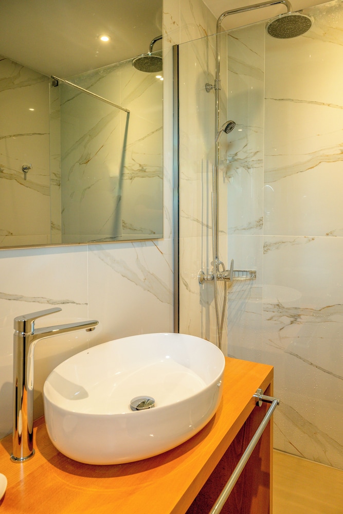 Ekati Ayla — Hotel rooms in Lefkimmi (Corfu), Ionian Islands