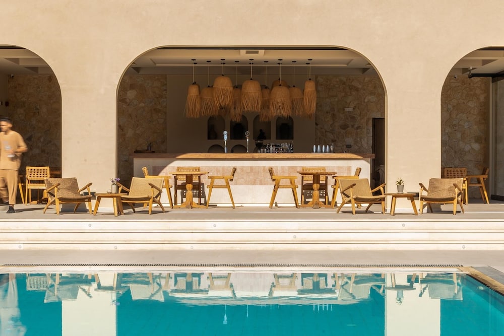 Ekati Ayla — Restaurant & bars in Lefkimmi (Corfu), Ionian Islands