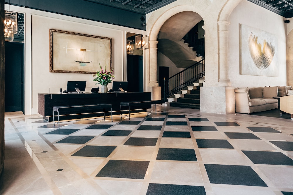 Sant Francesc Hotel Singular — Hotel building in Palma de Mallorca, Balearic Islands
