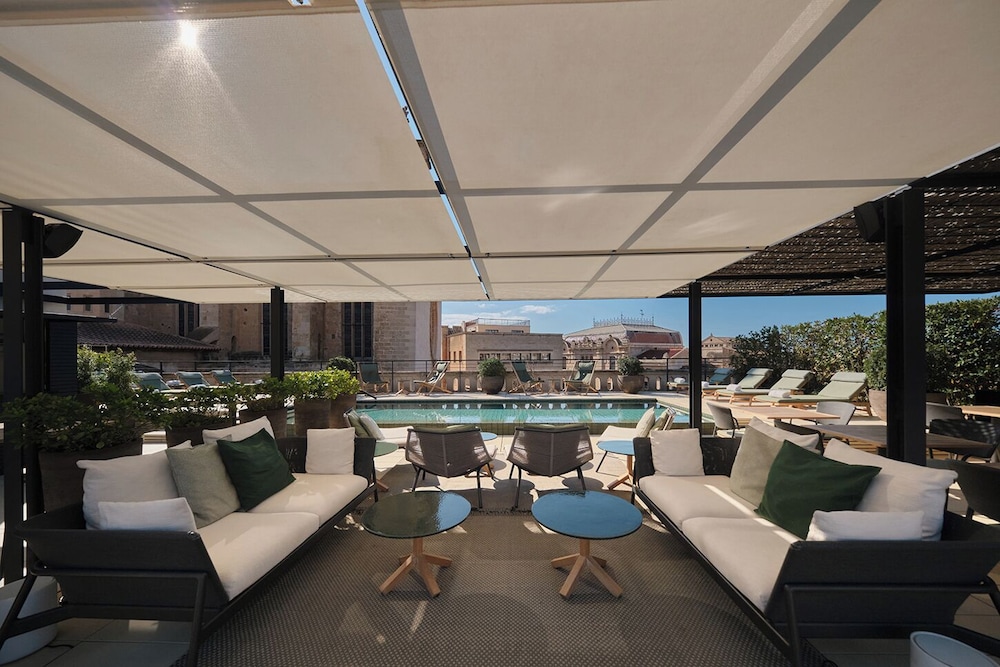 Sant Francesc Hotel Singular — Swimming pool in Palma de Mallorca, Balearic Islands