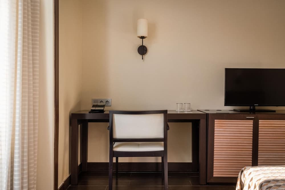 ALEGRIA Palacio Mojacar - Adults Only — Hotel rooms in Mojacar, Andalusia