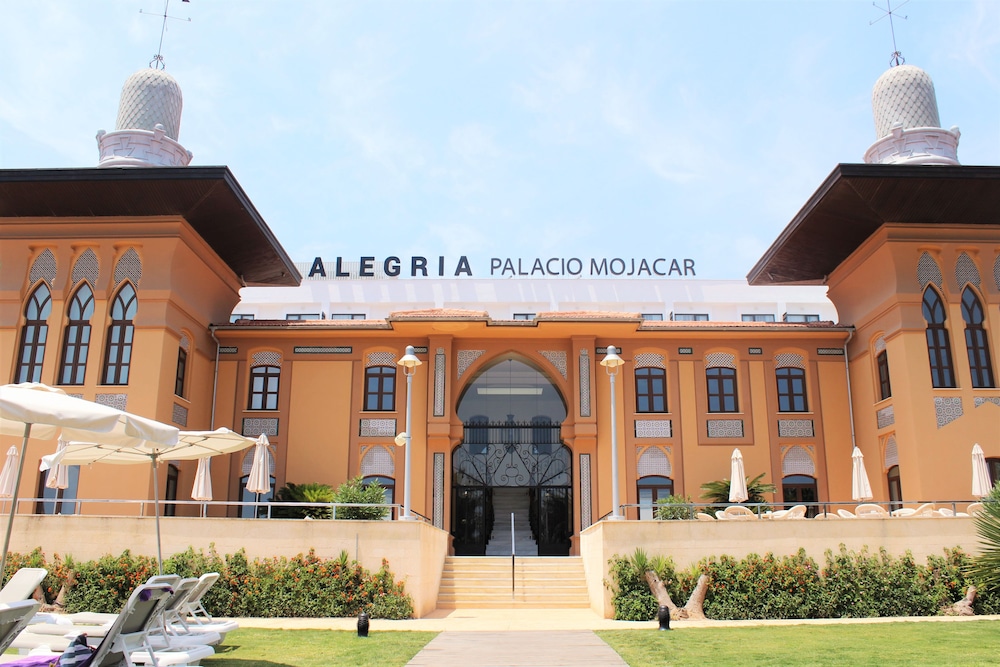 ALEGRIA Palacio Mojacar - Adults Only — Hotel building in Mojacar, Andalusia