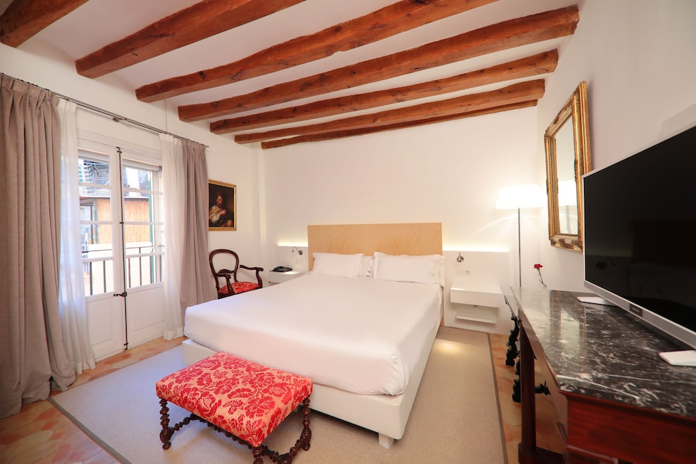 AH Art Hotel Palma - Adults Only — Hotel rooms in Palma de Mallorca, Balearic Islands