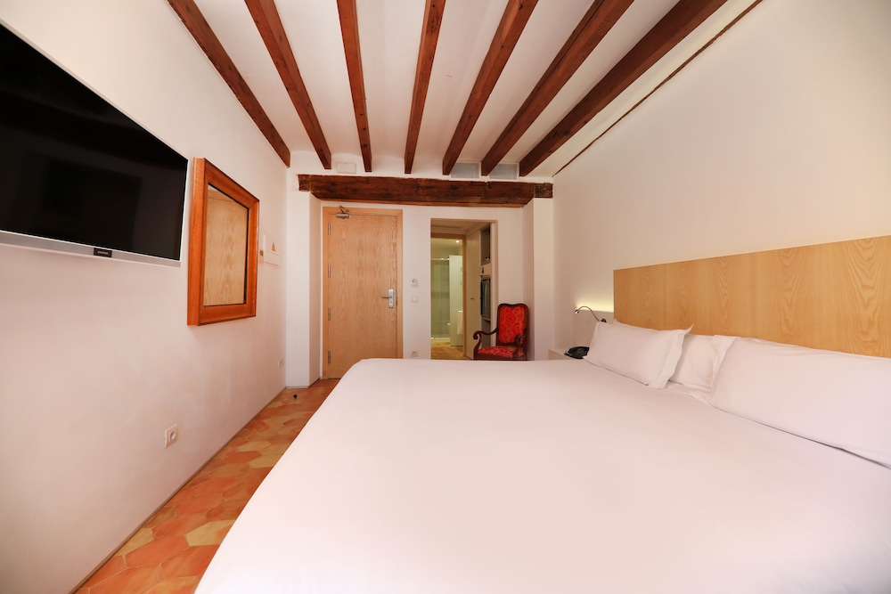 AH Art Hotel Palma - Adults Only — Hotel rooms in Palma de Mallorca, Balearic Islands