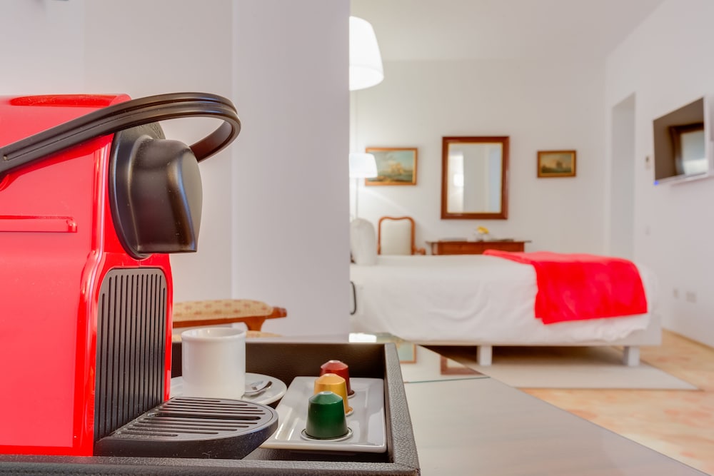 AH Art Hotel Palma - Adults Only — Hotel rooms in Palma de Mallorca, Balearic Islands