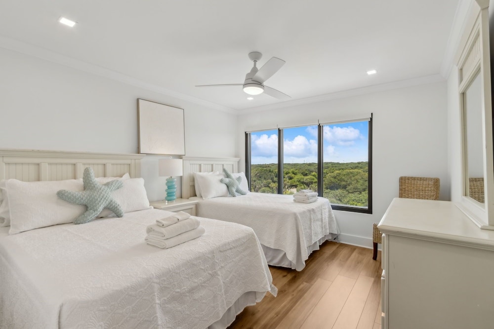 Best Views at Amelia Island Surf and Racquet Club - B149 — Hotel rooms in Amelia Island, Florida