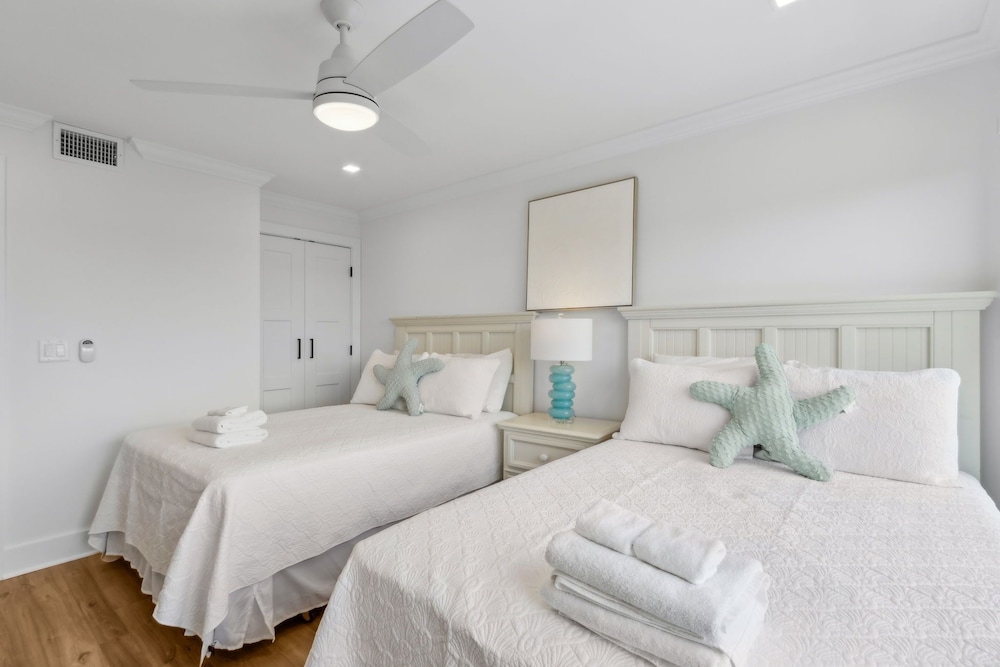 Best Views at Amelia Island Surf and Racquet Club - B149 — Hotel rooms in Amelia Island, Florida