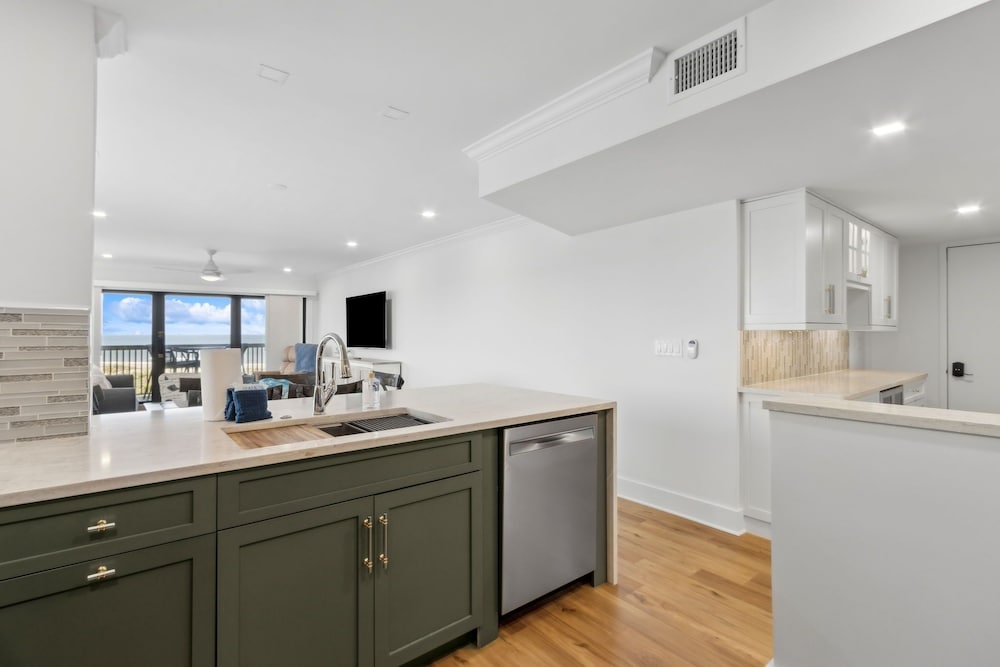 Best Views at Amelia Island Surf and Racquet Club - B149 — Hotel rooms in Amelia Island, Florida