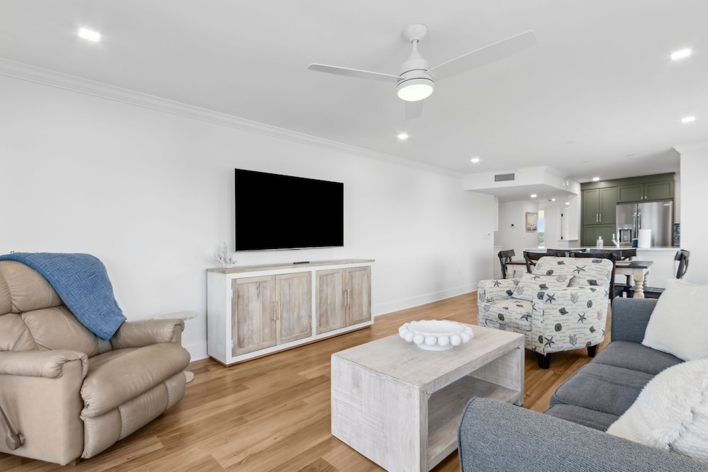 Best Views at Amelia Island Surf and Racquet Club - B149 — Hotel rooms in Amelia Island, Florida
