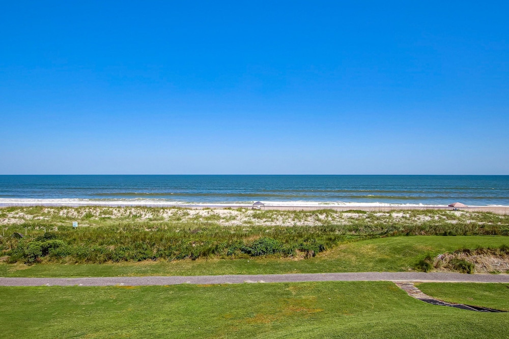Amelia Island Plantation Condo With Ocean Views & Pool - Dog-friendly — Beach in Amelia Island, Florida