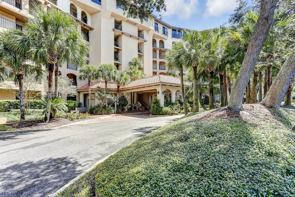 Turtle Dunes Ocean Front Studio Condo on Amelia Island Plantation — Hotel building in Amelia Island, Florida