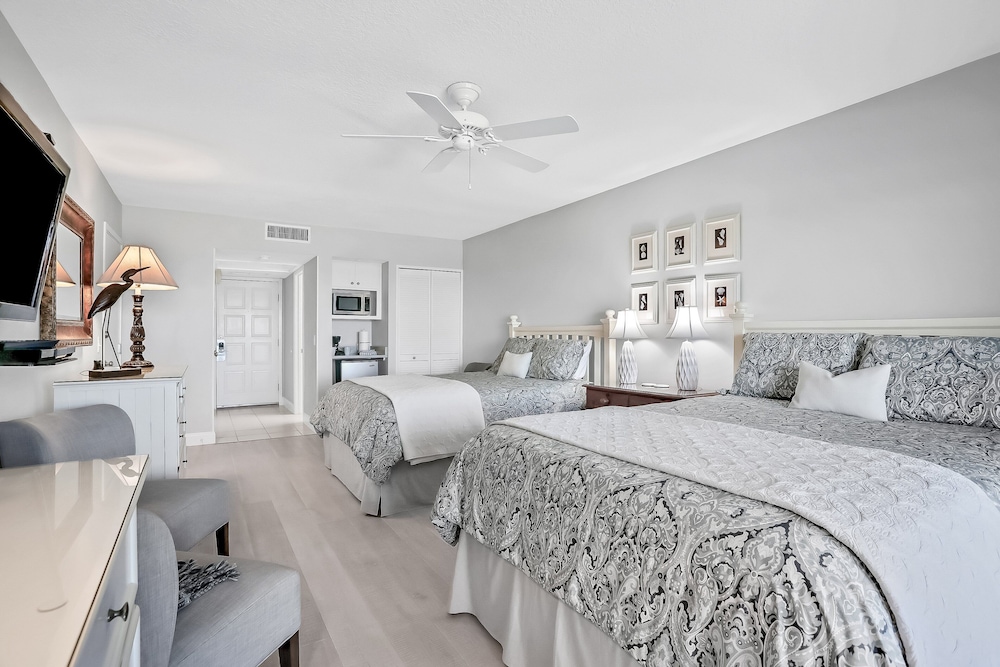 Turtle Dunes Ocean Front Studio Condo on Amelia Island Plantation — Hotel rooms in Amelia Island, Florida