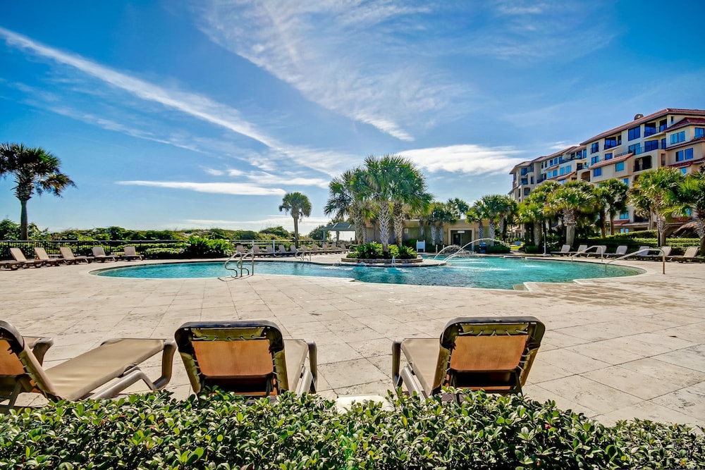 Turtle Dunes Ocean Front Studio Condo on Amelia Island Plantation — Swimming pool in Amelia Island, Florida