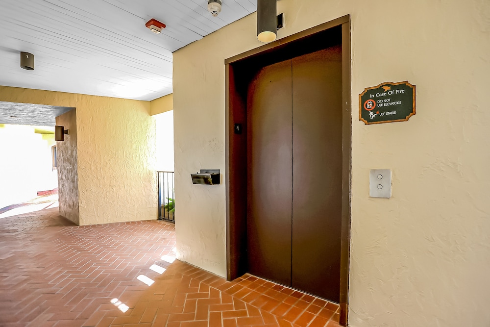 Turtle Dunes Ocean Front Studio Condo on Amelia Island Plantation — Hotel building in Amelia Island, Florida