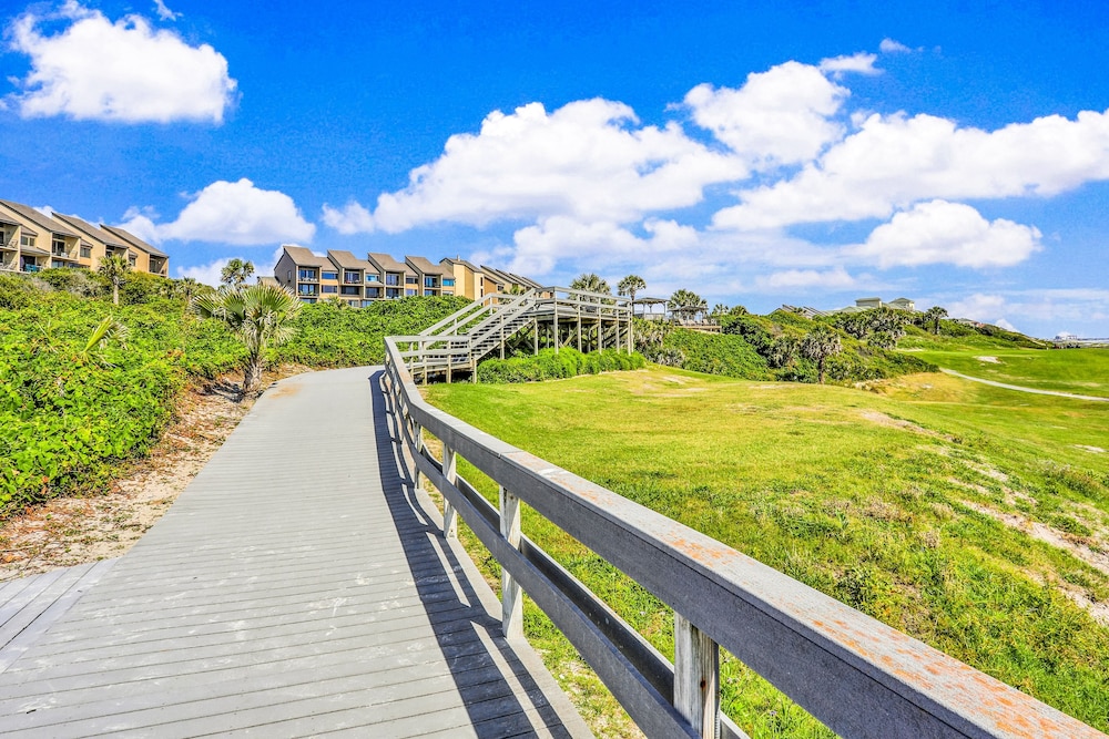 Beautifully Updated Condo in Amelia Island Plantation With Balcony & Pool — Attractions in the area in Amelia Island, Florida