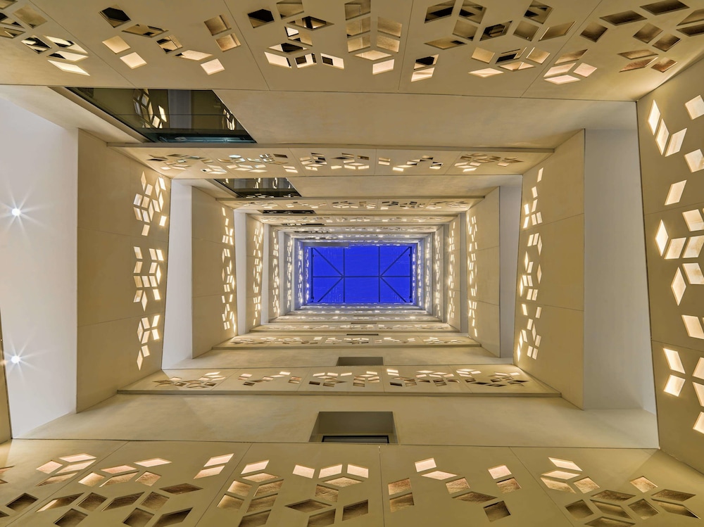 H10 Cubik — Hotel building in Barcelona, Catalonia