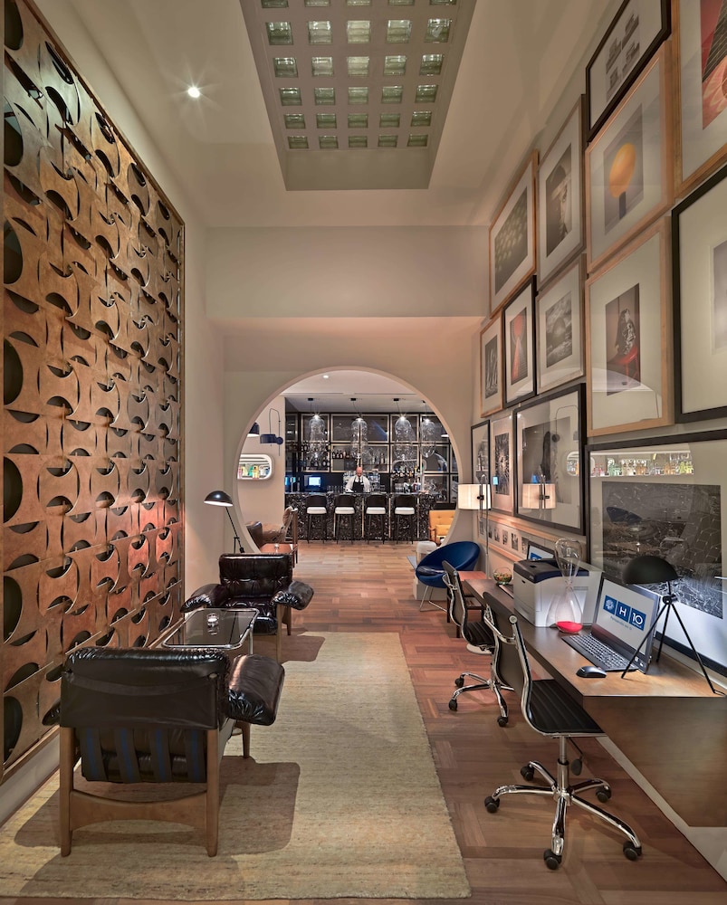 H10 Cubik — Restaurant & bars in Barcelona, Catalonia