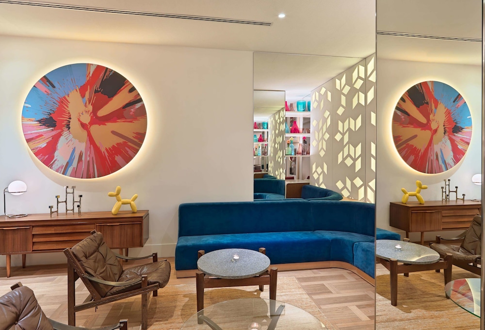 H10 Cubik — Restaurant & bars in Barcelona, Catalonia