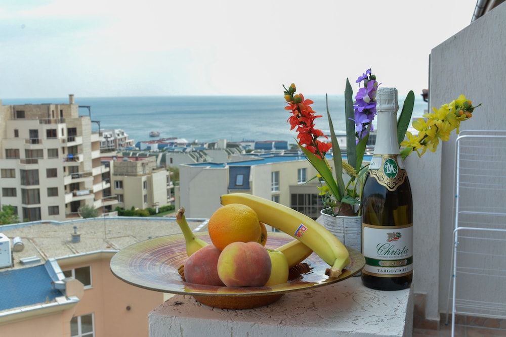 OLYMP Apartcomplex — Beach in Sveti Vlas, Burgas Region
