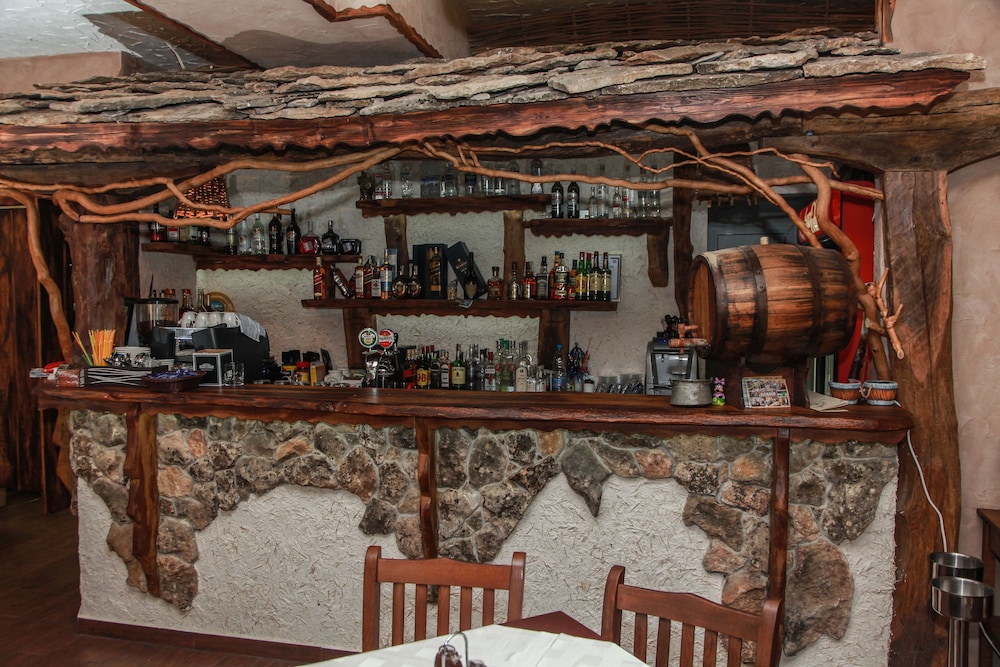 OLYMP Apartcomplex — Restaurant & bars in Sveti Vlas, Burgas Region