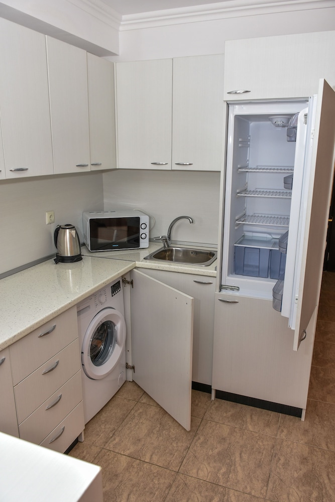OLYMP Apartcomplex — Hotel rooms in Sveti Vlas, Burgas Region
