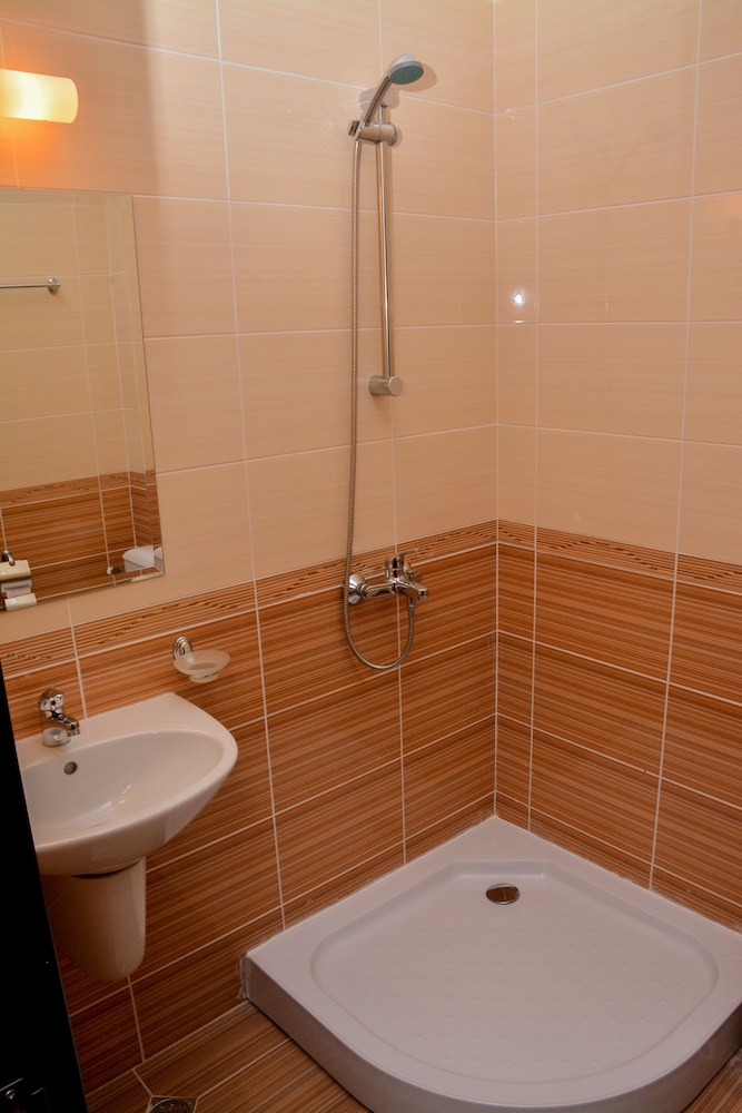 OLYMP Apartcomplex — Hotel rooms in Sveti Vlas, Burgas Region