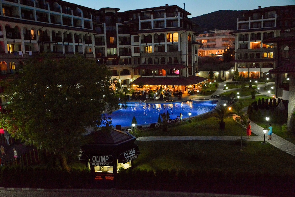 OLYMP Apartcomplex — Swimming pool in Sveti Vlas, Burgas Region