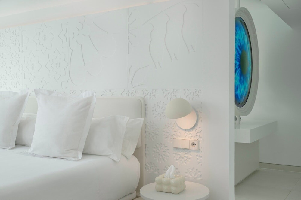 The Donna Portals — Hotel rooms in Portals Nous, Balearic Islands