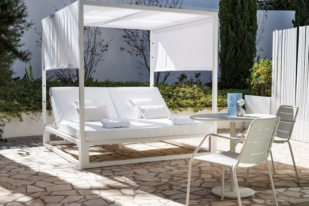 The Donna Portals — Spa in Portals Nous, Balearic Islands
