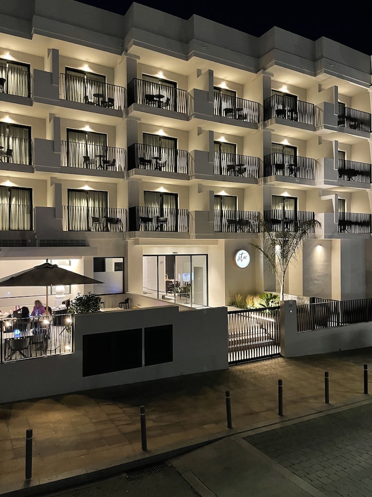 Stic Urban Hotel & Spa — Hotel building in San Antonio, Balearic Islands