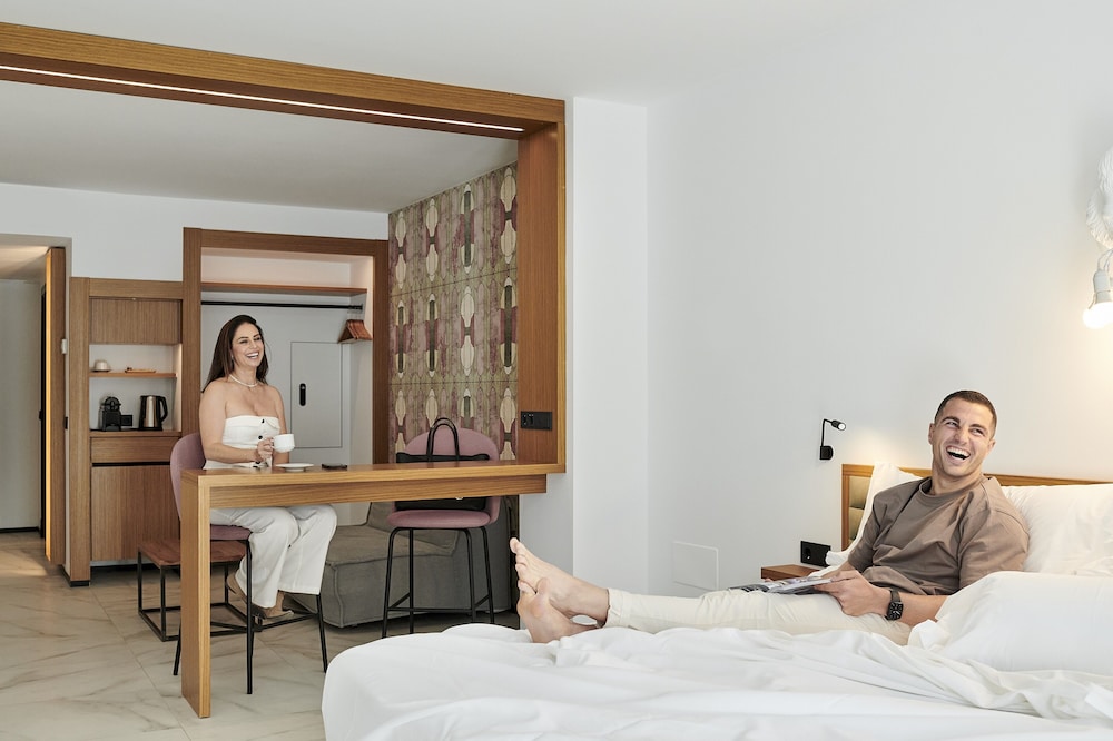 Stic Urban Hotel & Spa — Hotel rooms in San Antonio, Balearic Islands