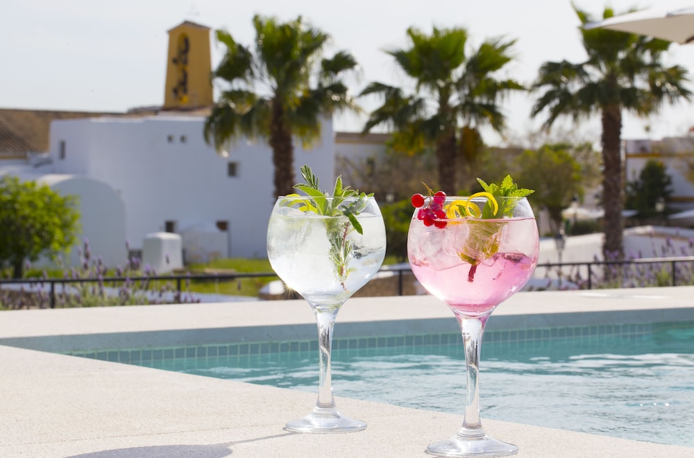 Gatzara Suites Santa Gertrudis — Swimming pool in Santa Eulalia, Balearic Islands